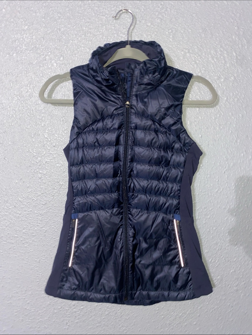 Lululemon 4 NWOT winter vest
